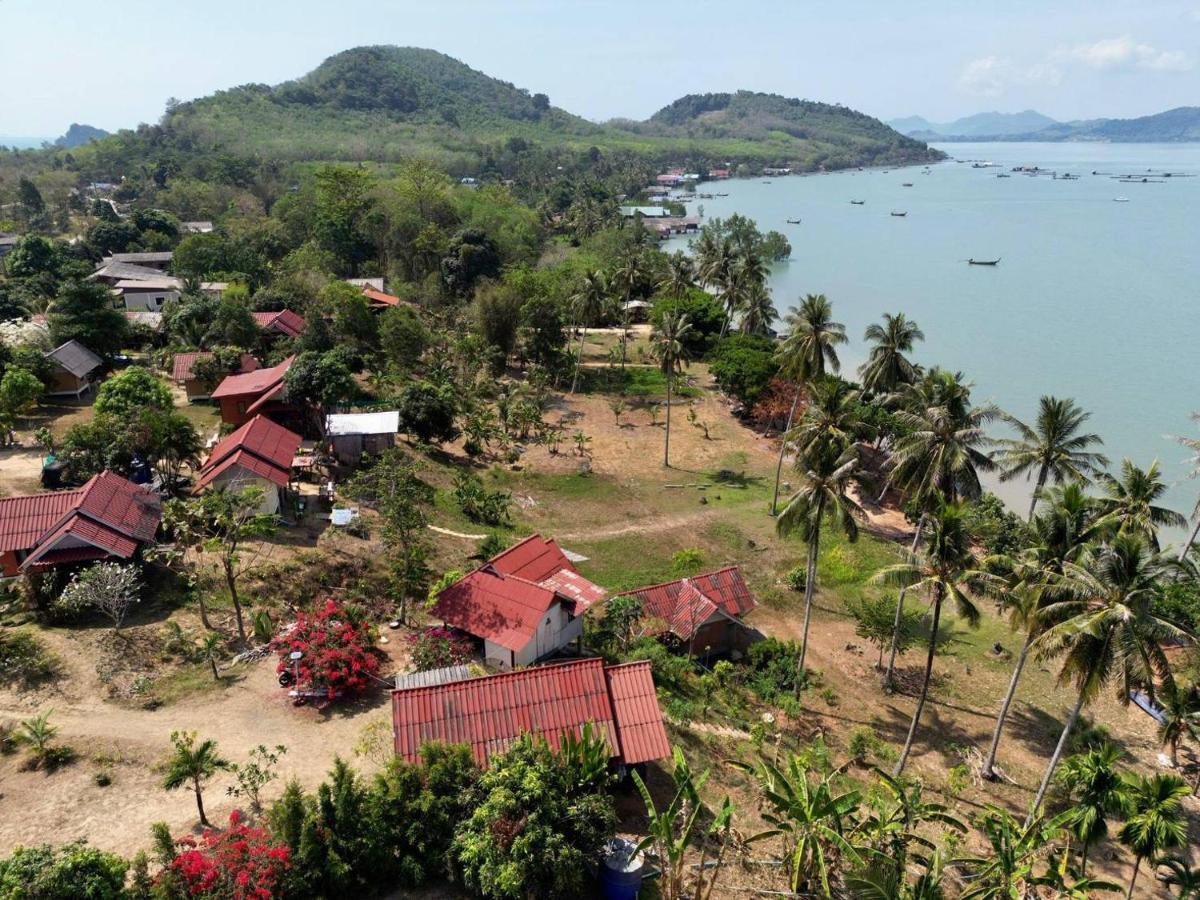 Three Monkeys Bungalows Koh Yao Noi Dış mekan fotoğraf